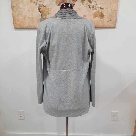 Cable knit buckle front sweater - Picture 3 of 10